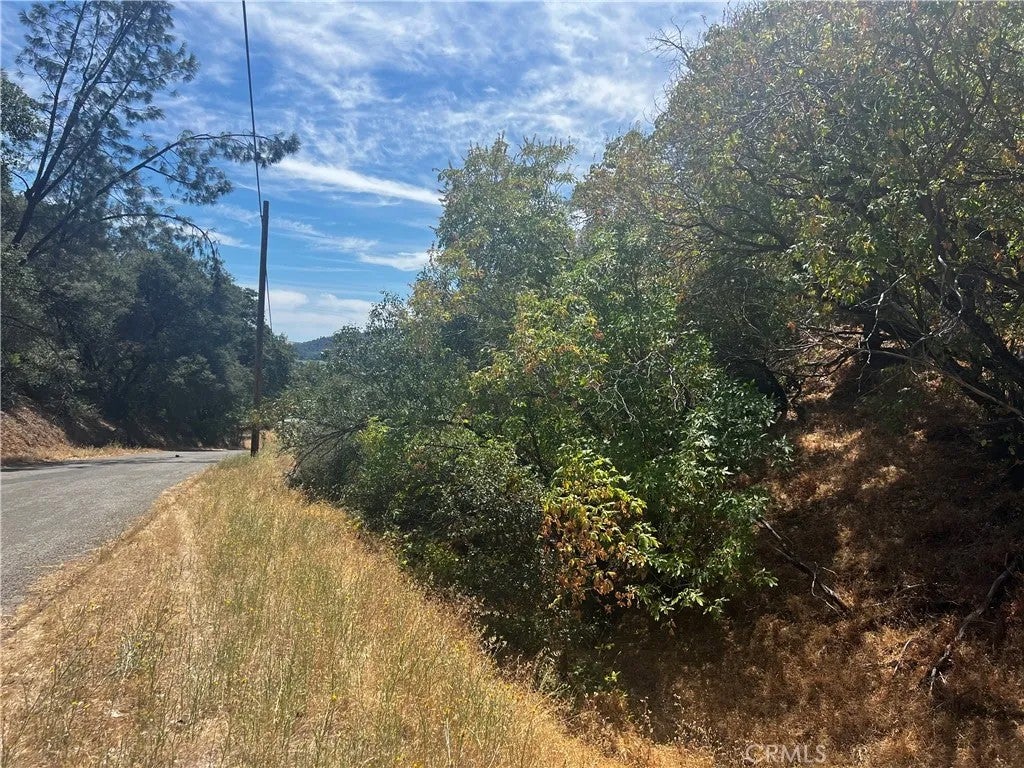 Photo of 12225 Mount View, Clearlake Oaks, CA 95423 (MLS # LC26144202)