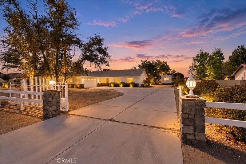 43831 Victor Place