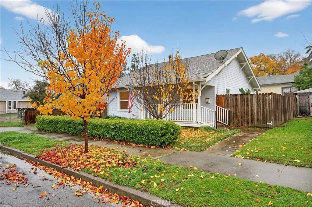 Photo of 1355 Safford Street, Oroville, CA 95965 (MLS # SN26004426)