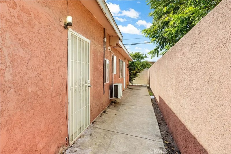 909 Galemont