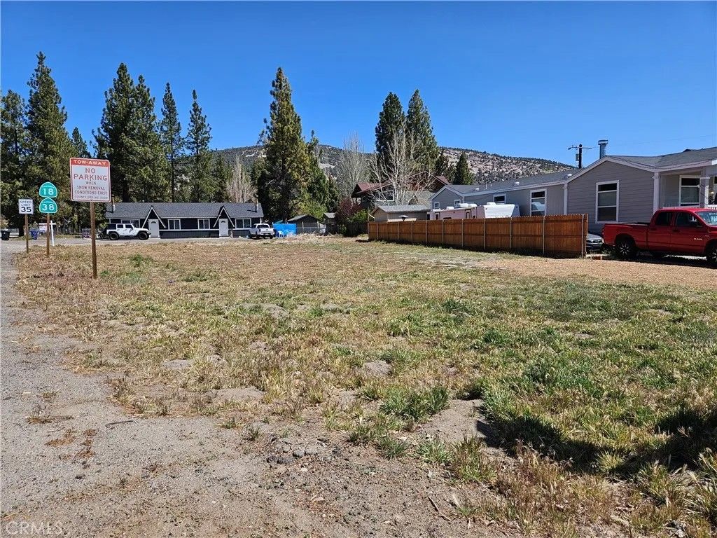 Photo of 0 Meadow Ln, Big Bear Lake, CA 92314 (MLS # IV26095982)