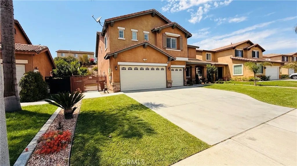 17289 Woodentree Lane