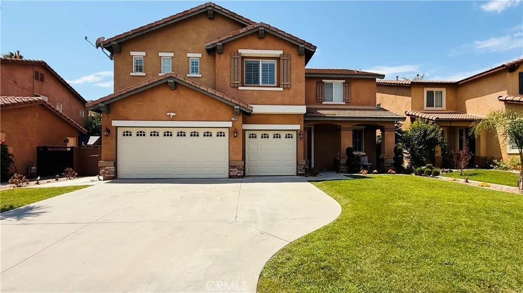 17289 Woodentree Lane