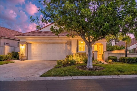Photo of 40106 Colony Drive, Murrieta, CA 92562 (MLS # SW26183175)