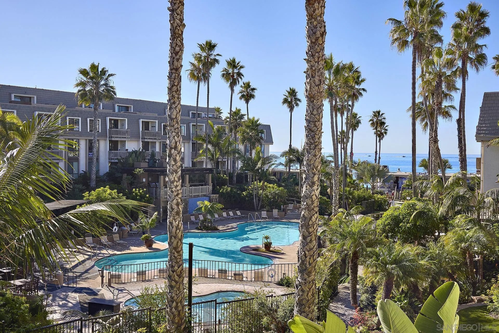 999 N Pacific St F204