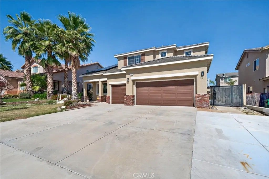 Photo of 14320 Annadale DR, Moreno Valley, CA 92555 (MLS # OC26104838)