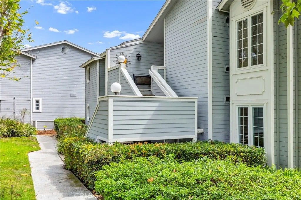 Photo of 2186 S Coast Highway, Oceanside, CA 92054 (MLS # SW26044326)