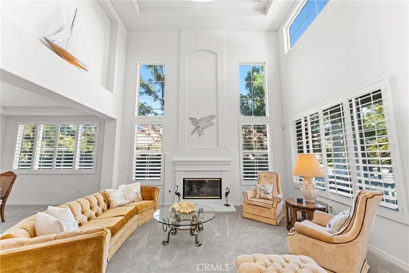 4530 Edgewater Circle