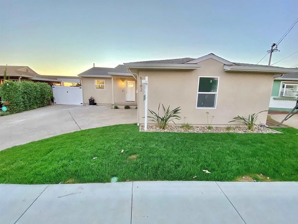 6182 Loukelton Circle