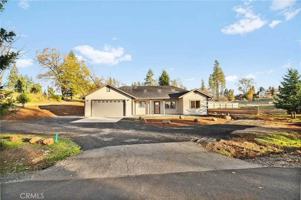 Photo of 2235 Stearns Road, Paradise, CA 95969 (MLS # SN25274061)