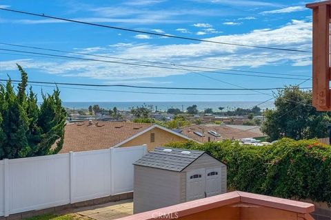 Tiny photo for 360 Ocean View Avenue, Grover Beach, CA 93433 (MLS # PI26093421)
