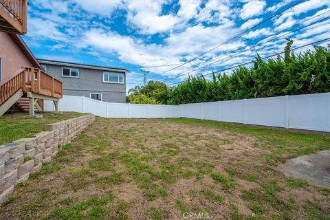 Tiny photo for 360 Ocean View Avenue, Grover Beach, CA 93433 (MLS # PI26093421)