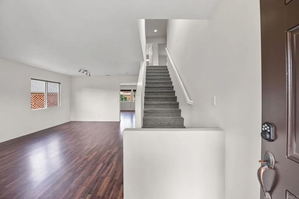 5108 Eliot Street