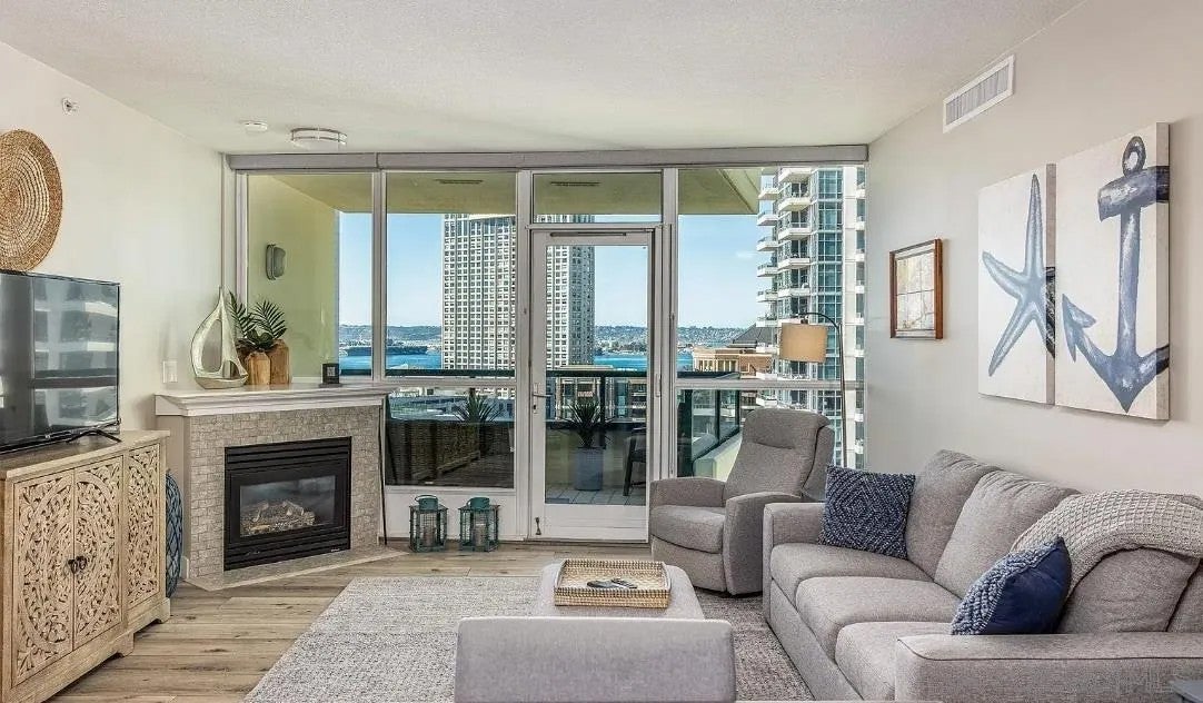 510 1st Ave 1605