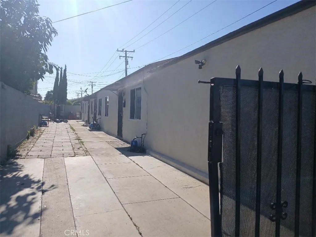 5517 Loma Vista
