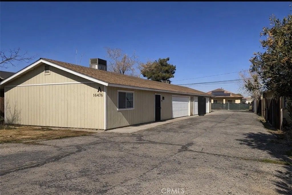 Photo of 16476 Olive St, Hesperia, CA 92345 (MLS # CV26020041)