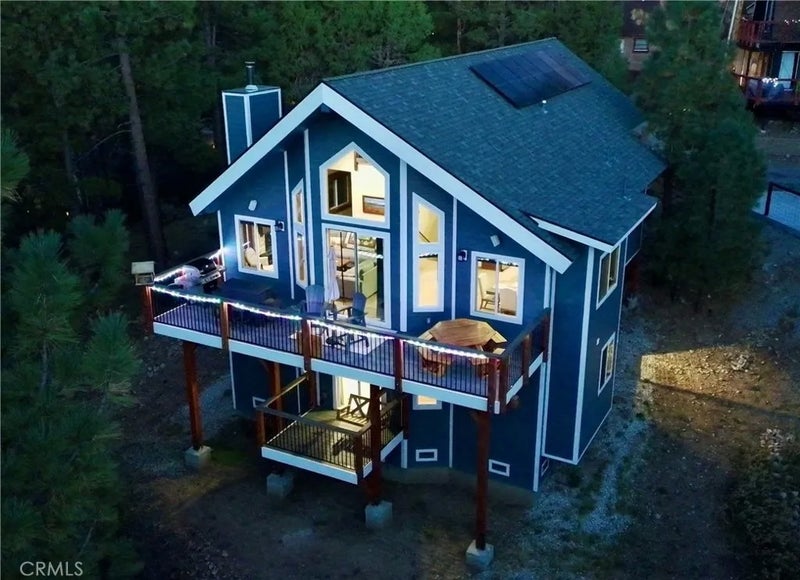 313 Hilltop Lane