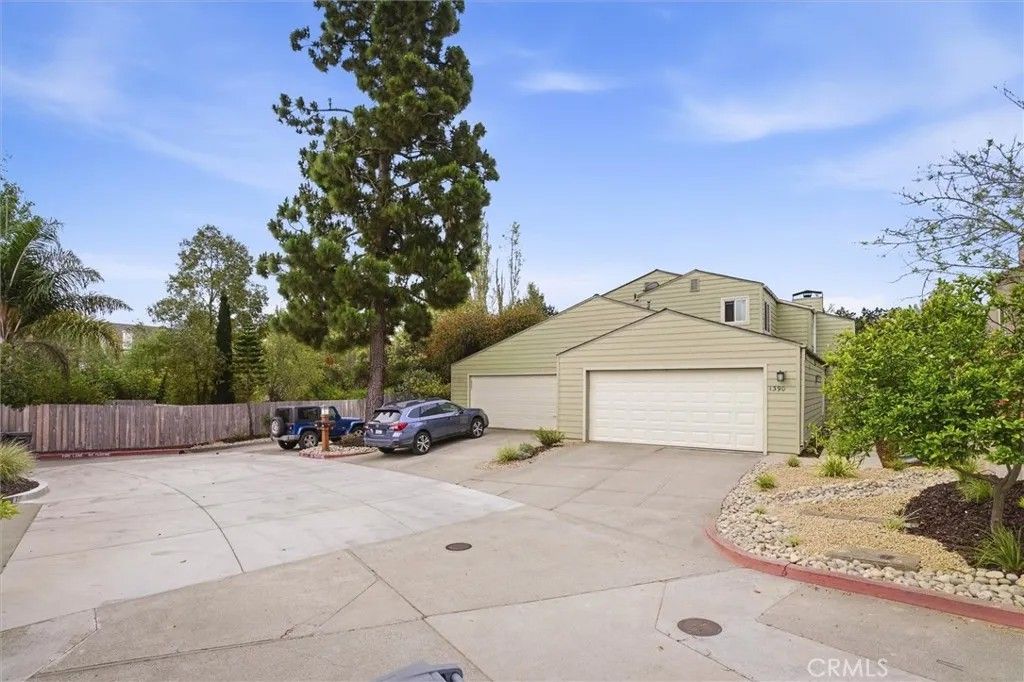 Photo of 1390 Vista del Lago, San Luis Obispo, CA 93401 (MLS # SC26078344)