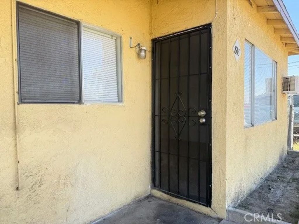 Photo of 818 E C St, Colton, CA 92324 (MLS # TR26063354)