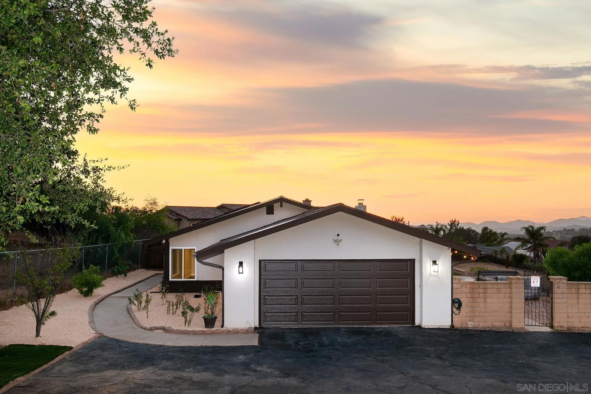 2410 Kenda Way