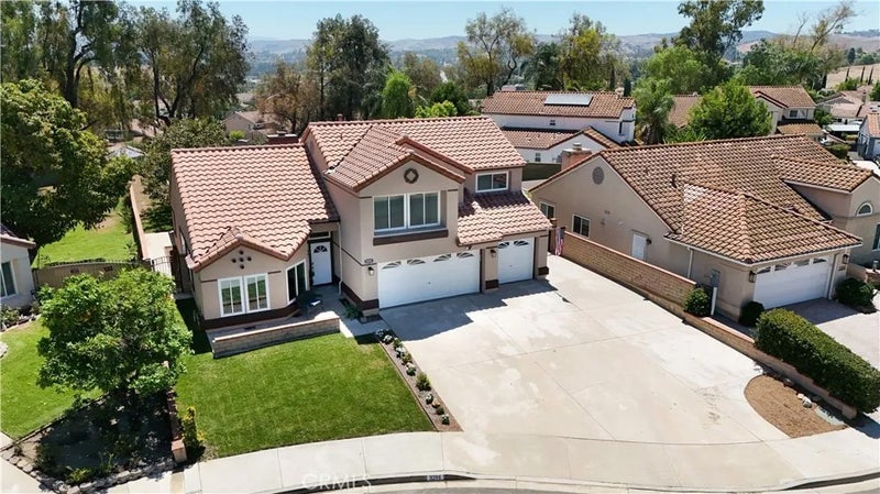 3291 Olympic View