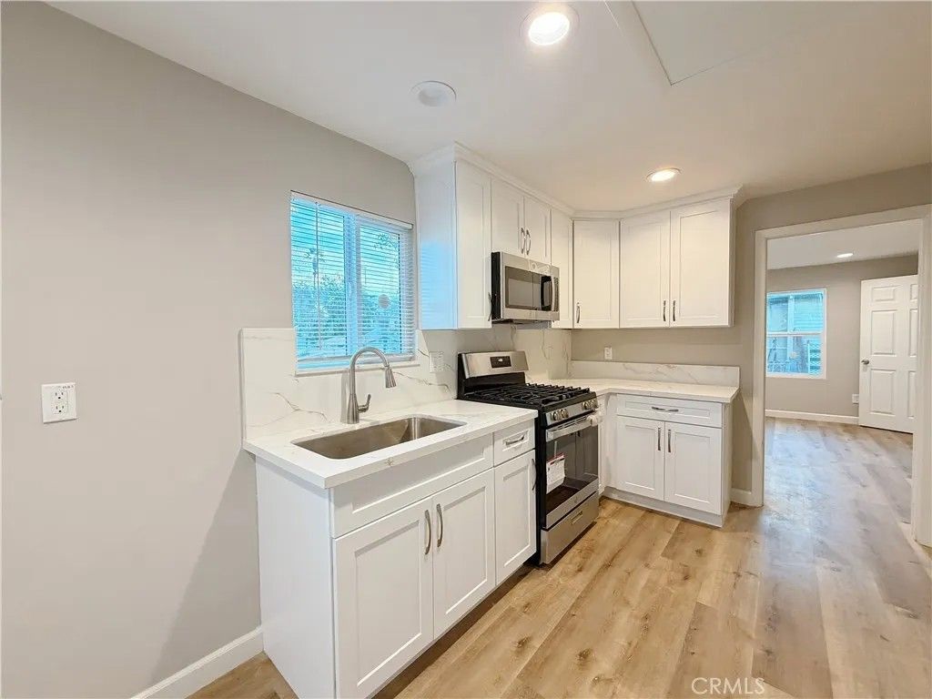 Photo of 516 E D St #B, Ontario, CA 91764 (MLS # TR26059466)