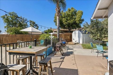 Tiny photo for 827 Bayberry Ct, San Marcos, CA 92069 (MLS # NDP2600055)