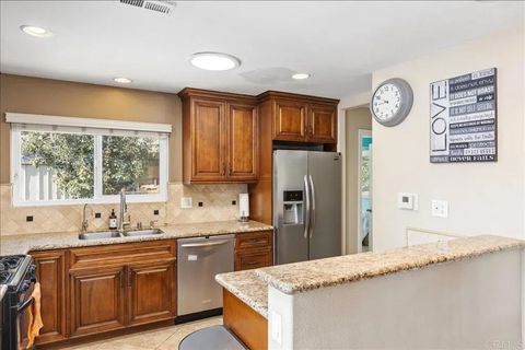 Tiny photo for 827 Bayberry Ct, San Marcos, CA 92069 (MLS # NDP2600055)