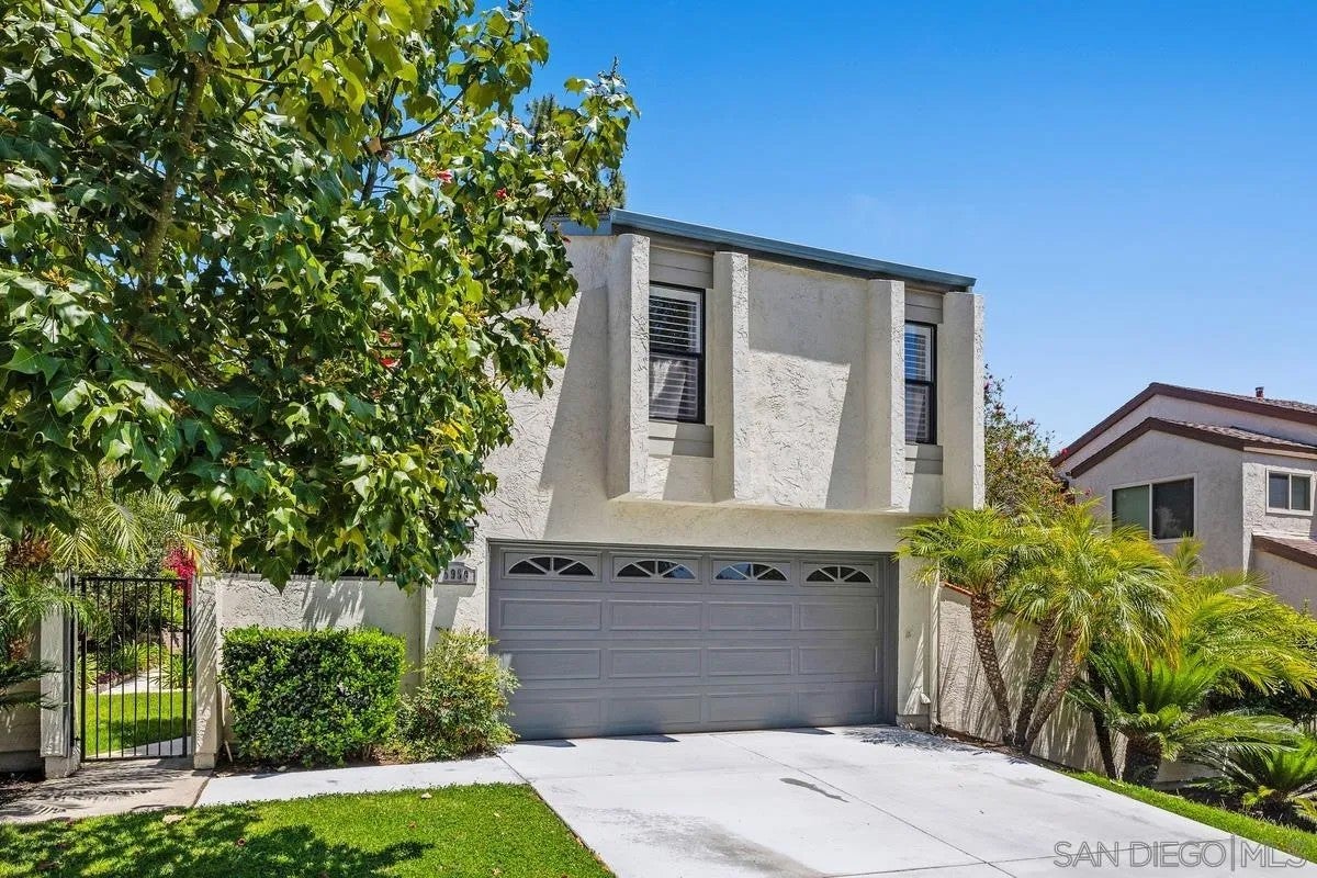 5959 El Escorial Way