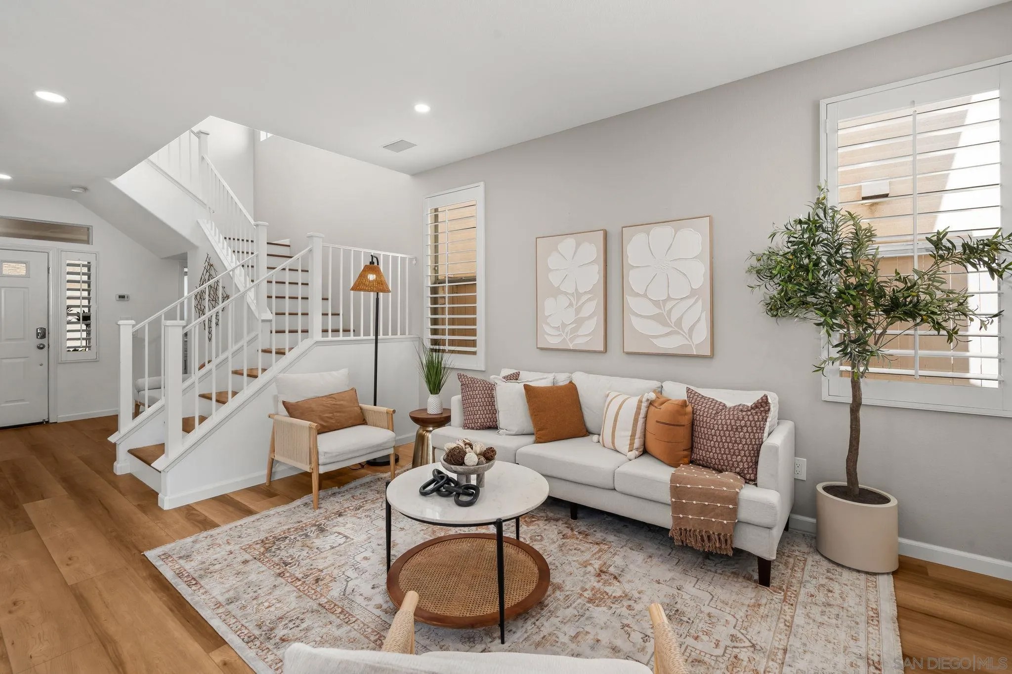 9715 Stonecrest Blvd