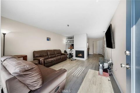 Photo of 701 S Hayward Street #C, Anaheim, CA 92804 (MLS # PW25264245)