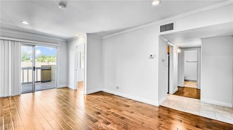 Tiny photo for 355 S Madison Ave #322, Pasadena, CA 91101 (MLS # CV25240510)