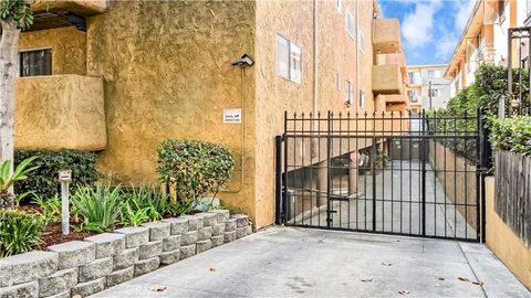 Tiny photo for 355 S Madison Ave #322, Pasadena, CA 91101 (MLS # CV25240510)