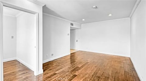 Tiny photo for 355 S Madison Ave #322, Pasadena, CA 91101 (MLS # CV25240510)