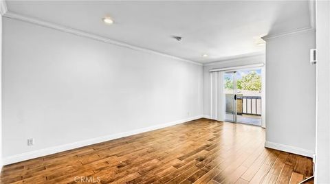 Tiny photo for 355 S Madison Ave #322, Pasadena, CA 91101 (MLS # CV25240510)