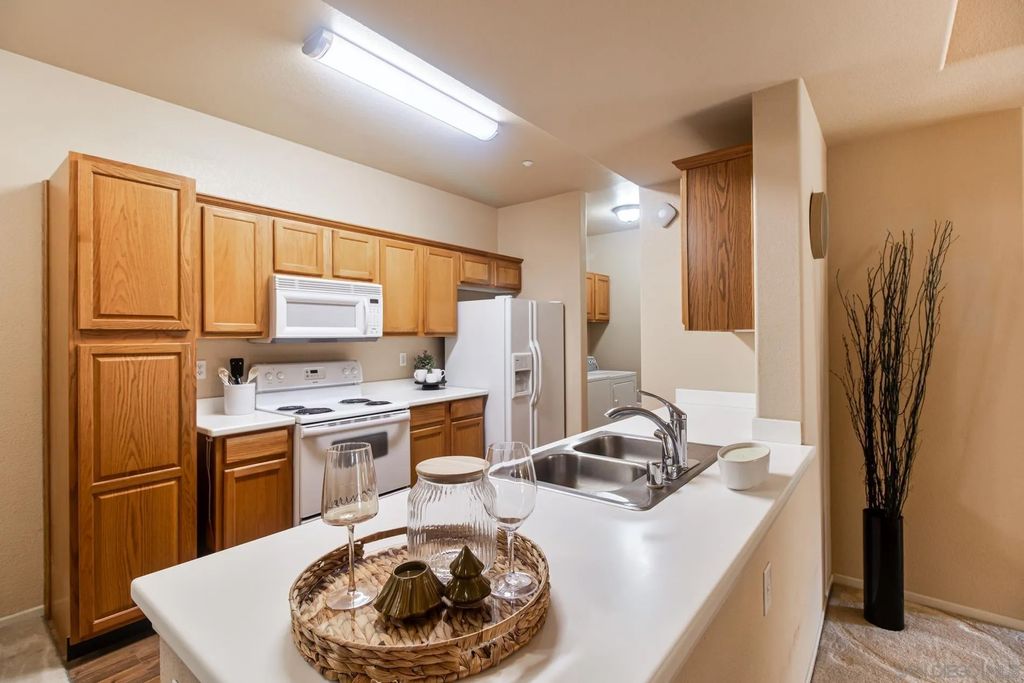 Photo of 24909 Madison Ave Unit 614 Ave, Murrieta, CA 92562 (MLS # 250038719)