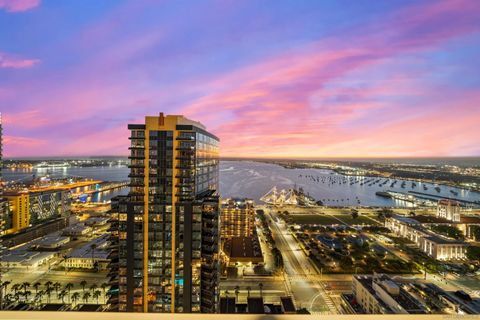 Tiny photo for 1388 Kettner Blvd #3205, San Diego, CA 92101 (MLS # 250038385)