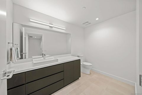 Tiny photo for 1388 Kettner Blvd #3205, San Diego, CA 92101 (MLS # 250038385)