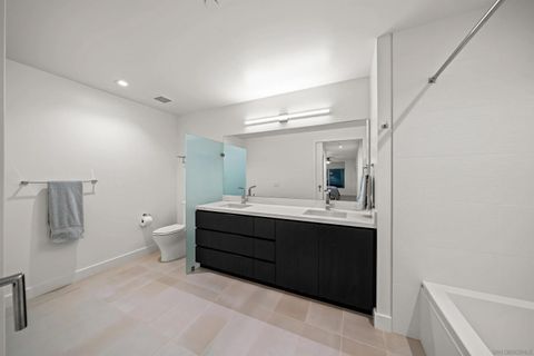 Tiny photo for 1388 Kettner Blvd #3205, San Diego, CA 92101 (MLS # 250038385)