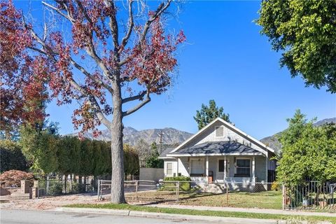 Tiny photo for 421 W Colorado Boulevard, Monrovia, CA 91016 (MLS # AR25272766)