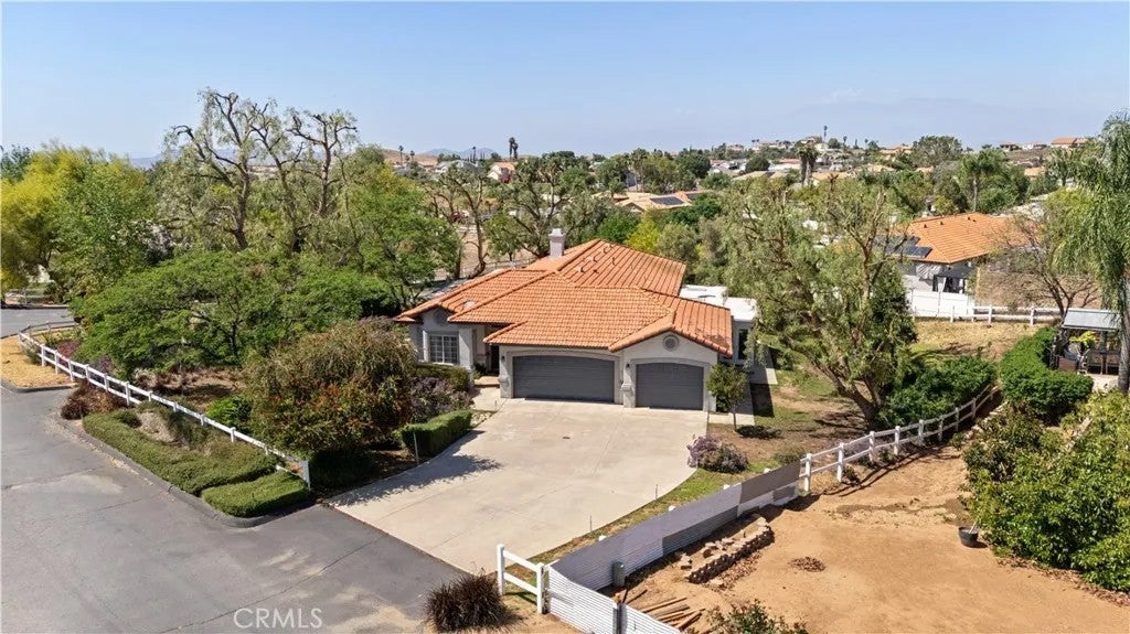 Photo of 14282 Rock Place, Riverside, CA 92503 (MLS # OC26078536)