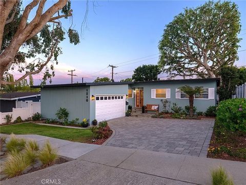 Photo of 1210 Keats Street, Manhattan Beach, CA 90266 (MLS # PV26070168)