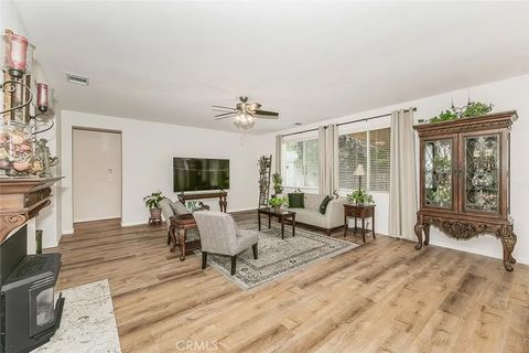 Tiny photo for 3046 Indianapolis Ave, Clovis, CA 93619 (MLS # FR25265065)