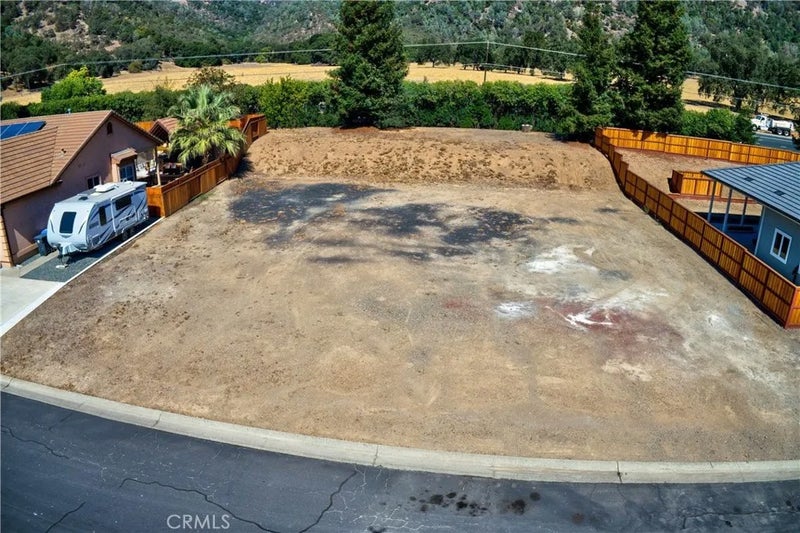 8456 Paradise Valley