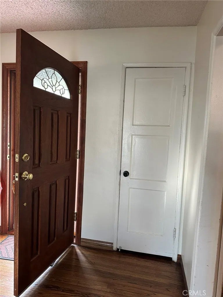 1424 W 113th
