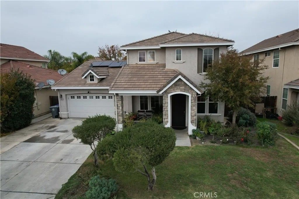 Photo of 1055 San Jose Ave, Madera, CA 93637 (MLS # MD25266760)