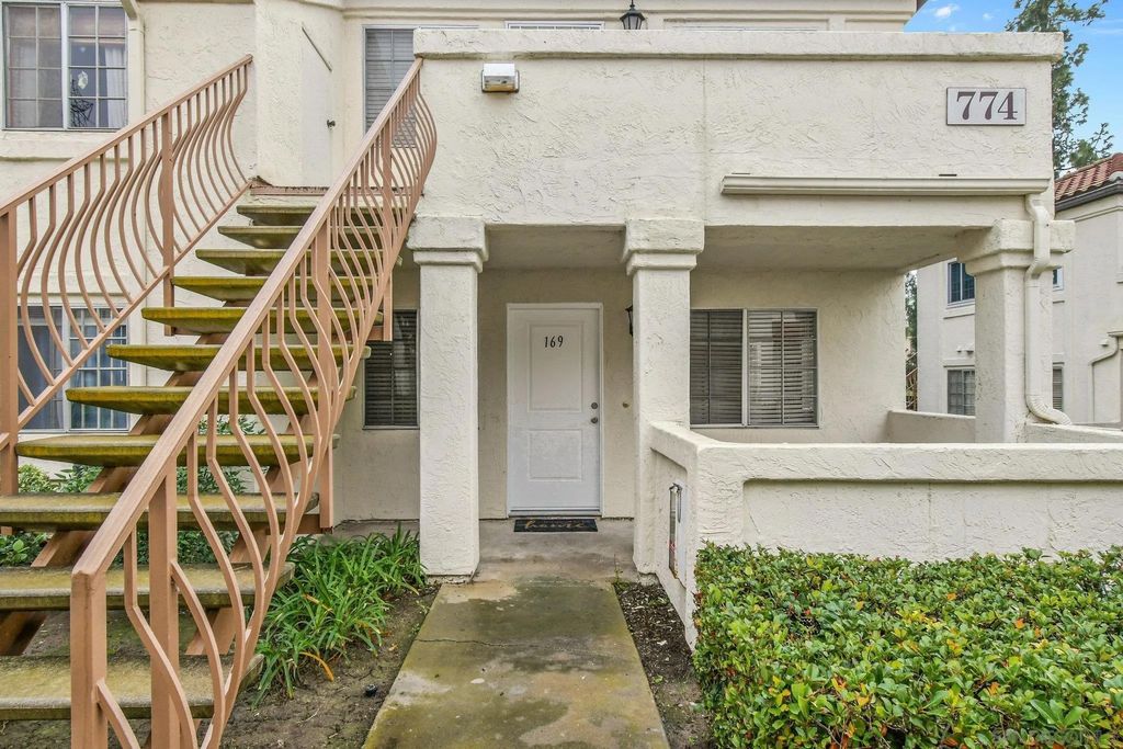 Photo of 774 Eastshore Ter #169, Chula Vista, CA 91913 (MLS # 250041667)