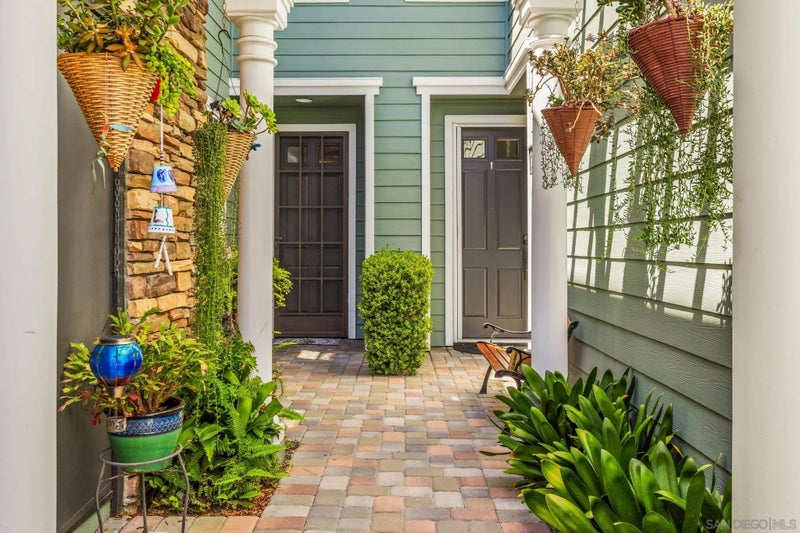 4788 Beachwood