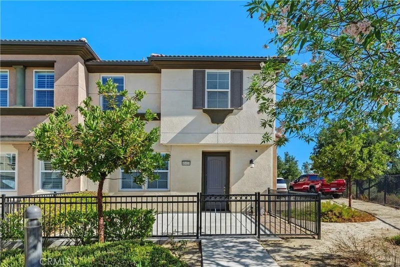 40410 Calle Real