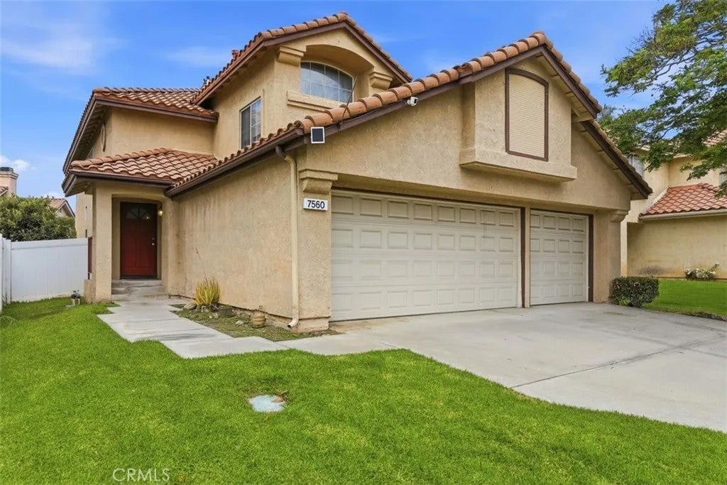 7560 Santa Lucia